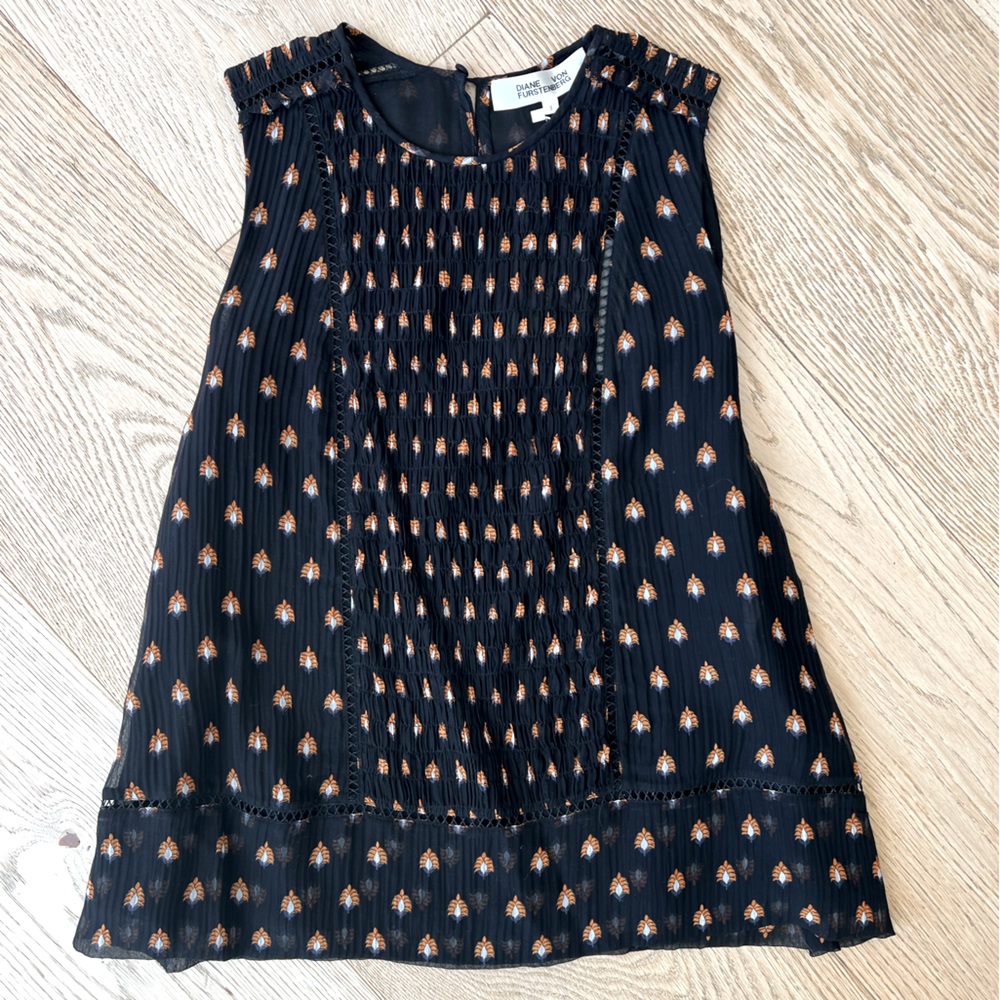 Diane Von Furstenberg Sleeveless Top - S - New with tags